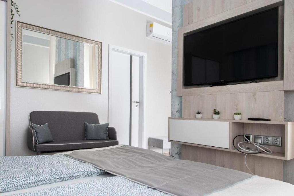 Revay 20 Suites By Corall Budapest Esterno foto