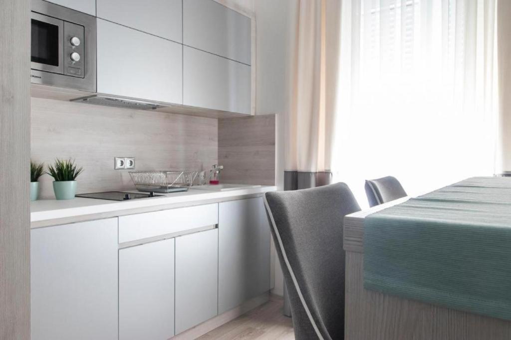 Revay 20 Suites By Corall Budapest Esterno foto