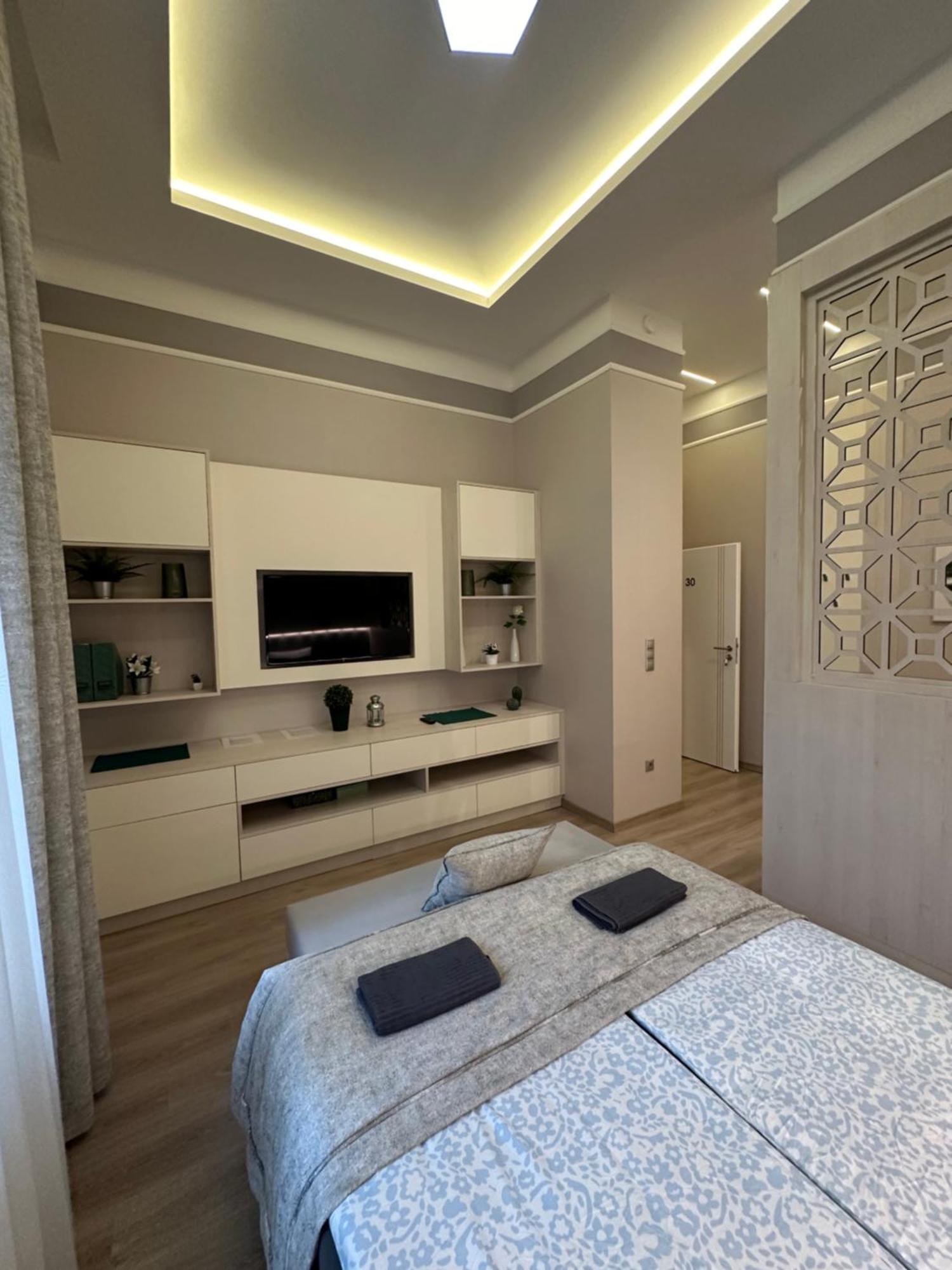 Revay 20 Suites By Corall Budapest Esterno foto