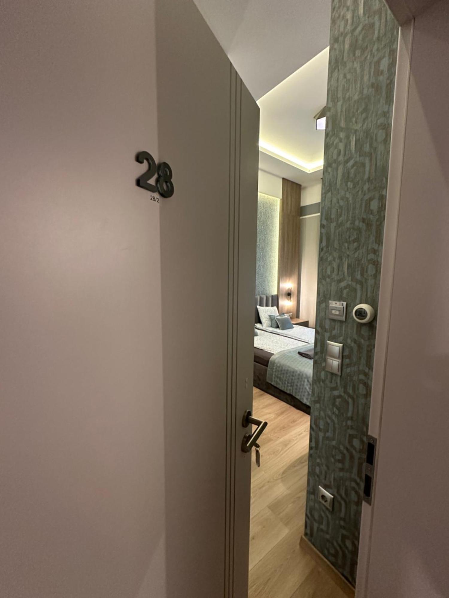 Revay 20 Suites By Corall Budapest Esterno foto